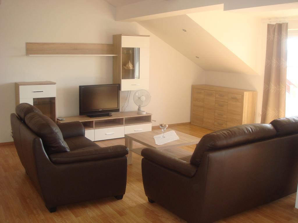 Apartments Jelicic Селце Екстер'єр фото