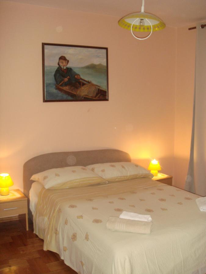 Apartments Jelicic Селце Екстер'єр фото
