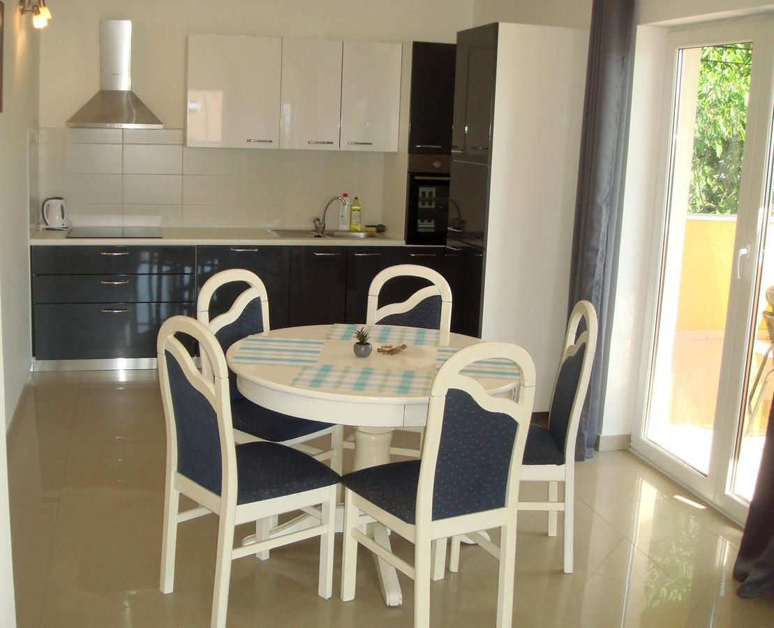 Apartments Jelicic Селце Екстер'єр фото